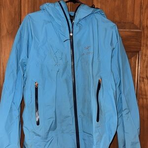 Arcteryx men’s goretex shell size large